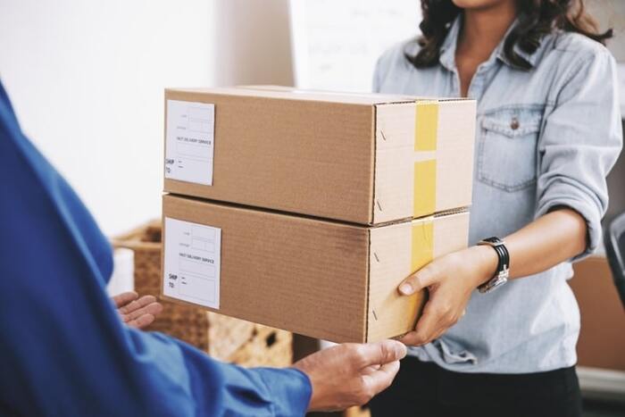 bảng cước dịch vụ chuyển phát nhanh EMS quốc tế
